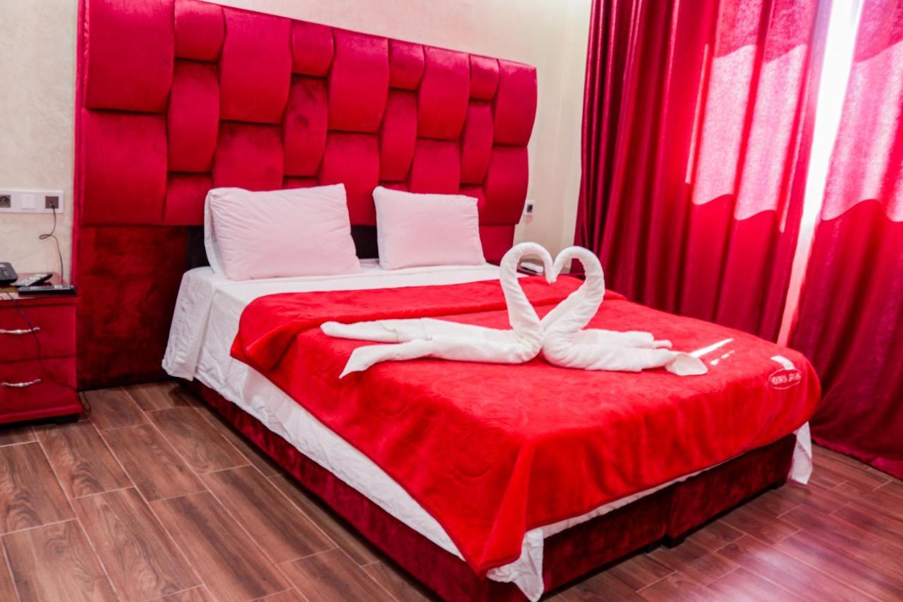Hotel Borj El Arab Kourigha Εξωτερικό φωτογραφία